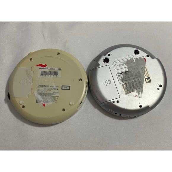 Memorex Personal CD Player W6 Second | with Trutech bundle- Non working- - Picture 2 of 12